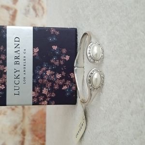 New Lucky Brand Hinged Bracelet